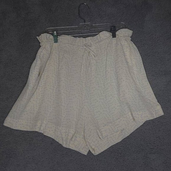 Open Edit Womens Casual Shorts Ivory Animal Print Paperbag‎ 100% Viscose L New - Picture 1 of 11